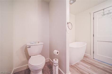 6401 E Moreland Road Fredericksburg OH 44627