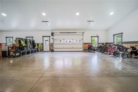 6401 E Moreland Road Fredericksburg OH 44627