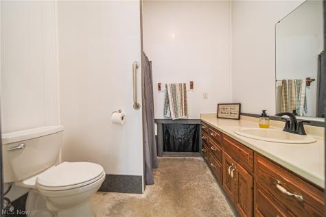 6401 E Moreland Road Fredericksburg OH 44627