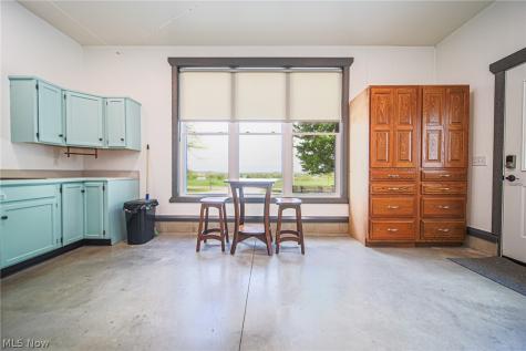 6401 E Moreland Road Fredericksburg OH 44627