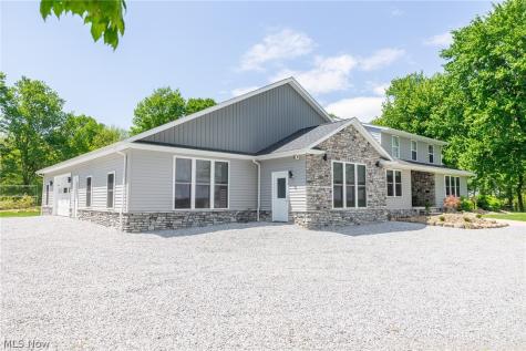 6401 E Moreland Road Fredericksburg OH 44627