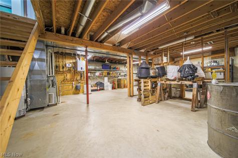 6401 E Moreland Road Fredericksburg OH 44627