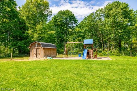 6401 E Moreland Road Fredericksburg OH 44627