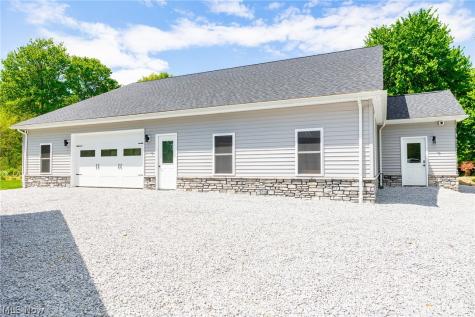 6401 E Moreland Road Fredericksburg OH 44627