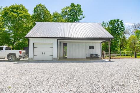 6401 E Moreland Road Fredericksburg OH 44627