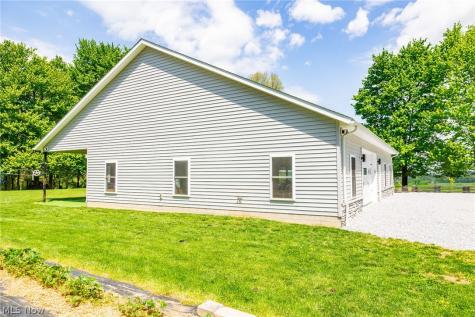 6401 E Moreland Road Fredericksburg OH 44627
