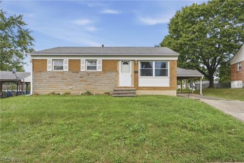 2425 Regentview Street NE Canton OH 44705