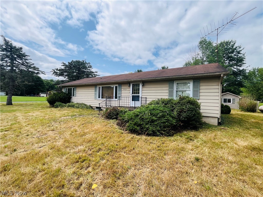 5921 Pine Street Andover OH 44003