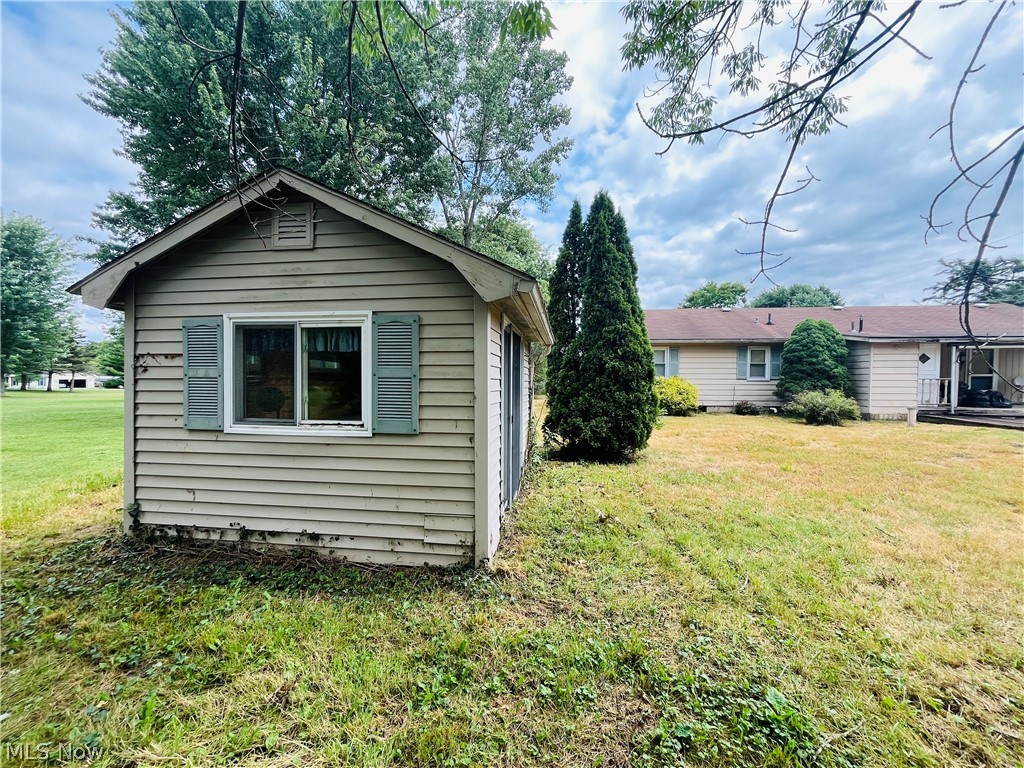 5921 Pine Street Andover OH 44003
