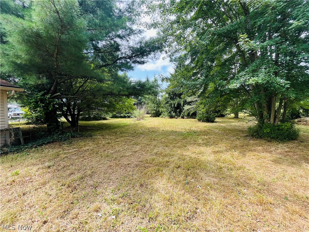5921 Pine Street Andover OH 44003
