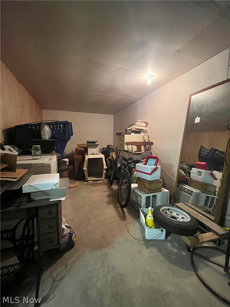 5921 Pine Street Andover OH 44003