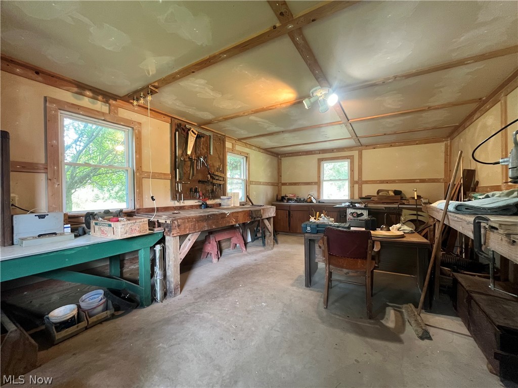 5921 Pine Street Andover OH 44003