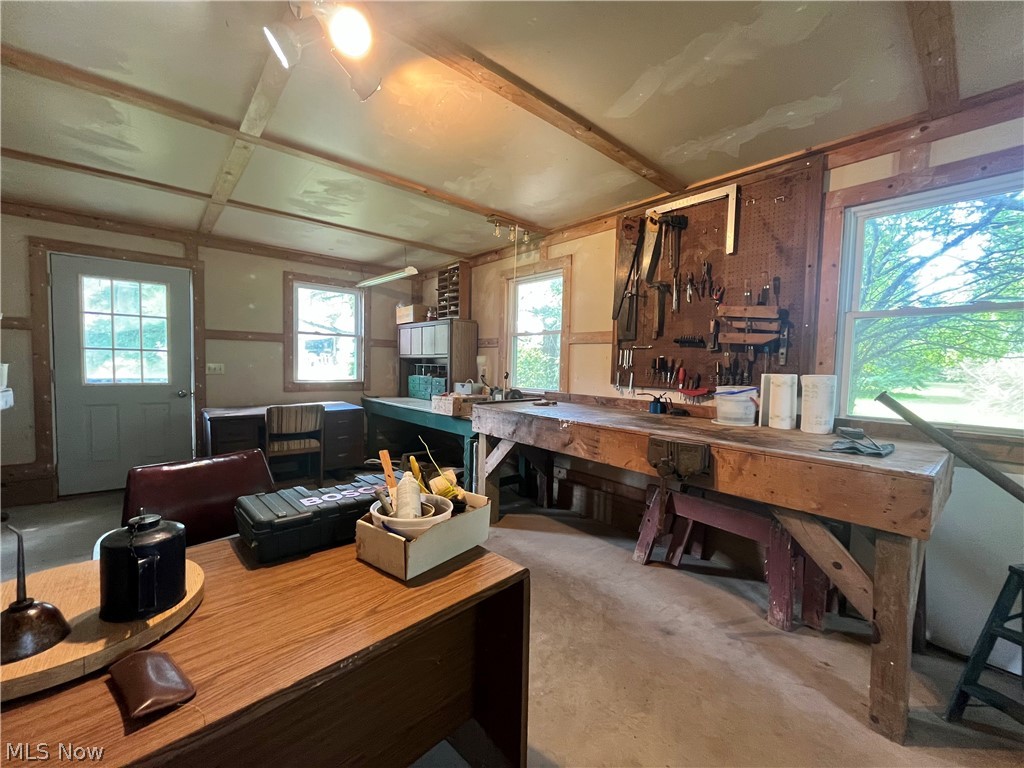 5921 Pine Street Andover OH 44003