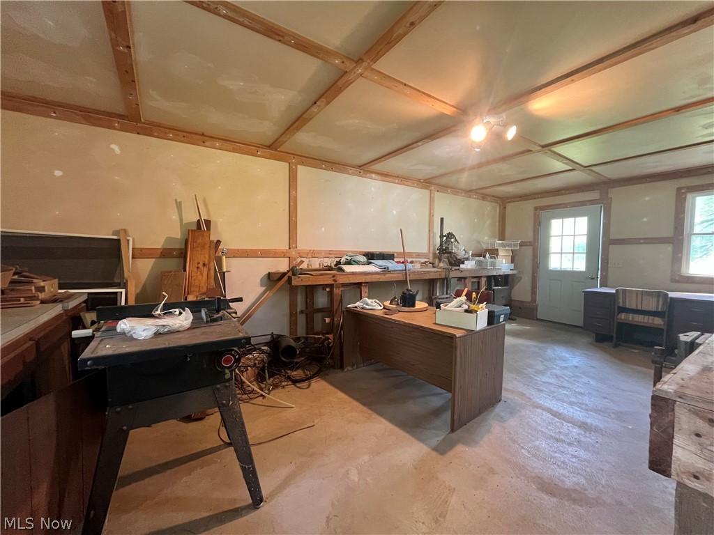 5921 Pine Street Andover OH 44003