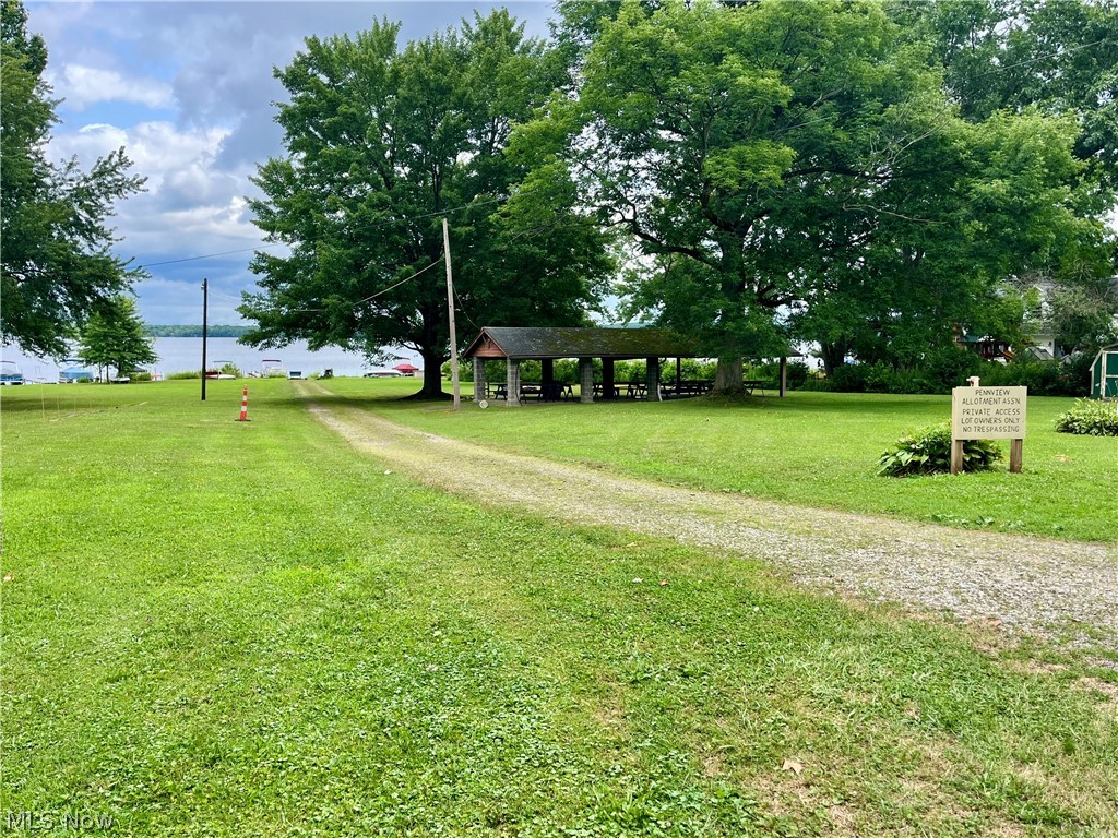 5921 Pine Street Andover OH 44003