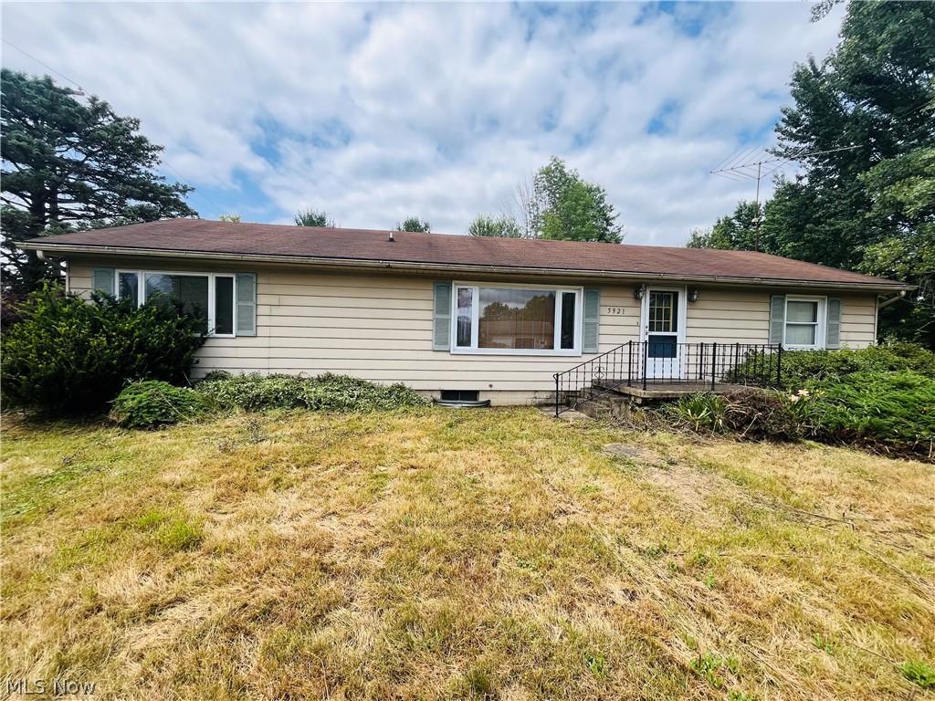 5921 Pine Street Andover OH 44003