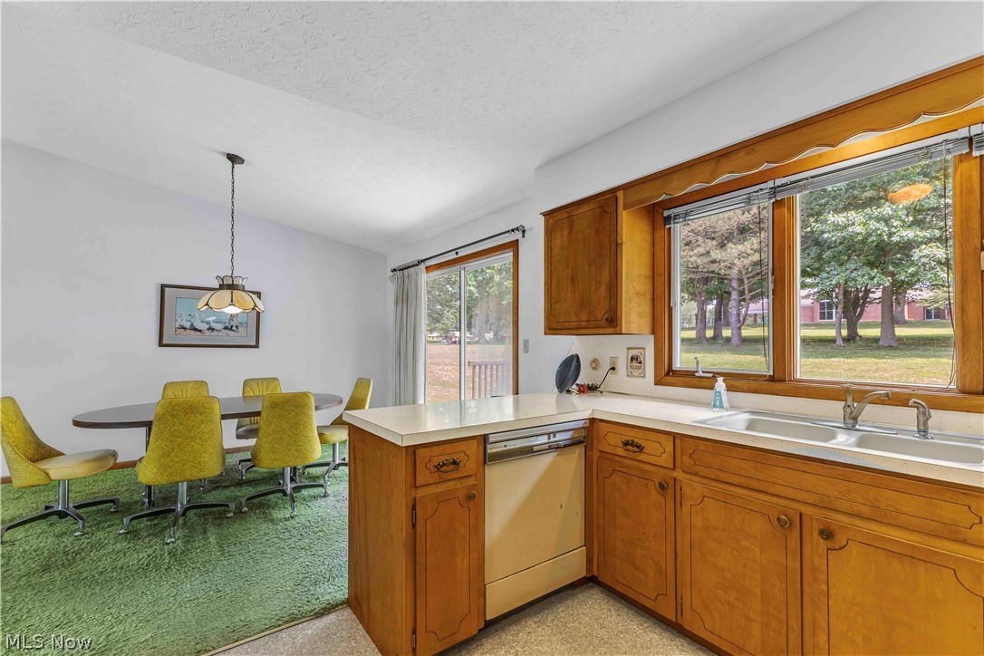 388 Cheryl Drive Tallmadge OH 44278