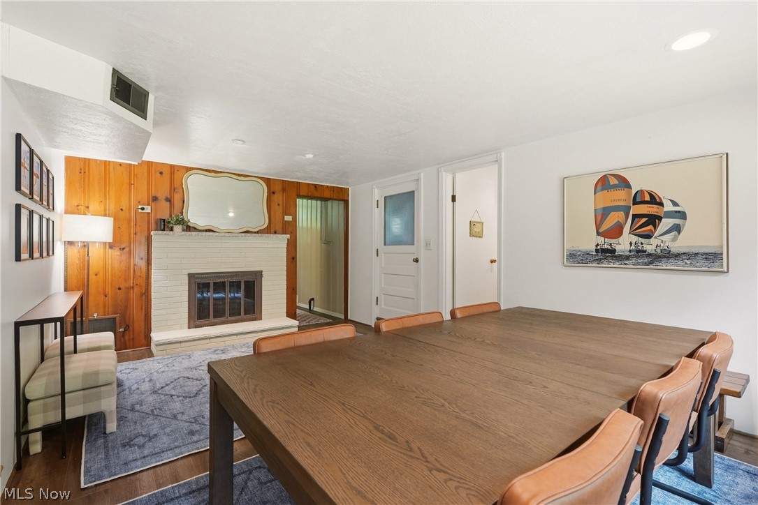 6115 Vale View Drive SW Sherrodsville OH 44675