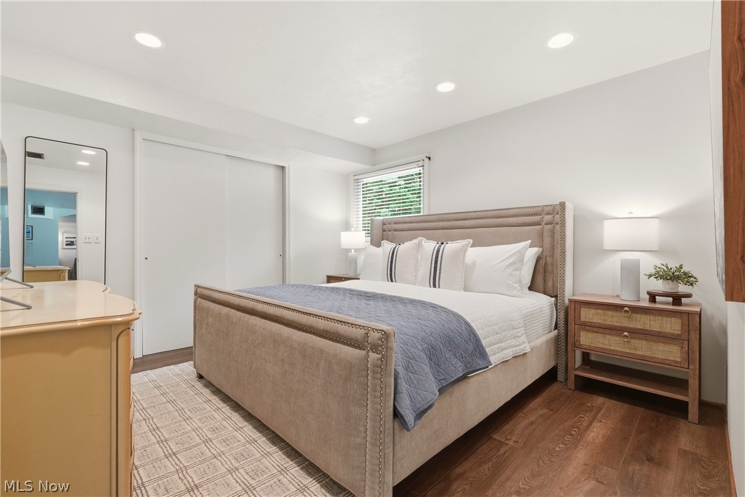 6115 Vale View Drive SW Sherrodsville OH 44675