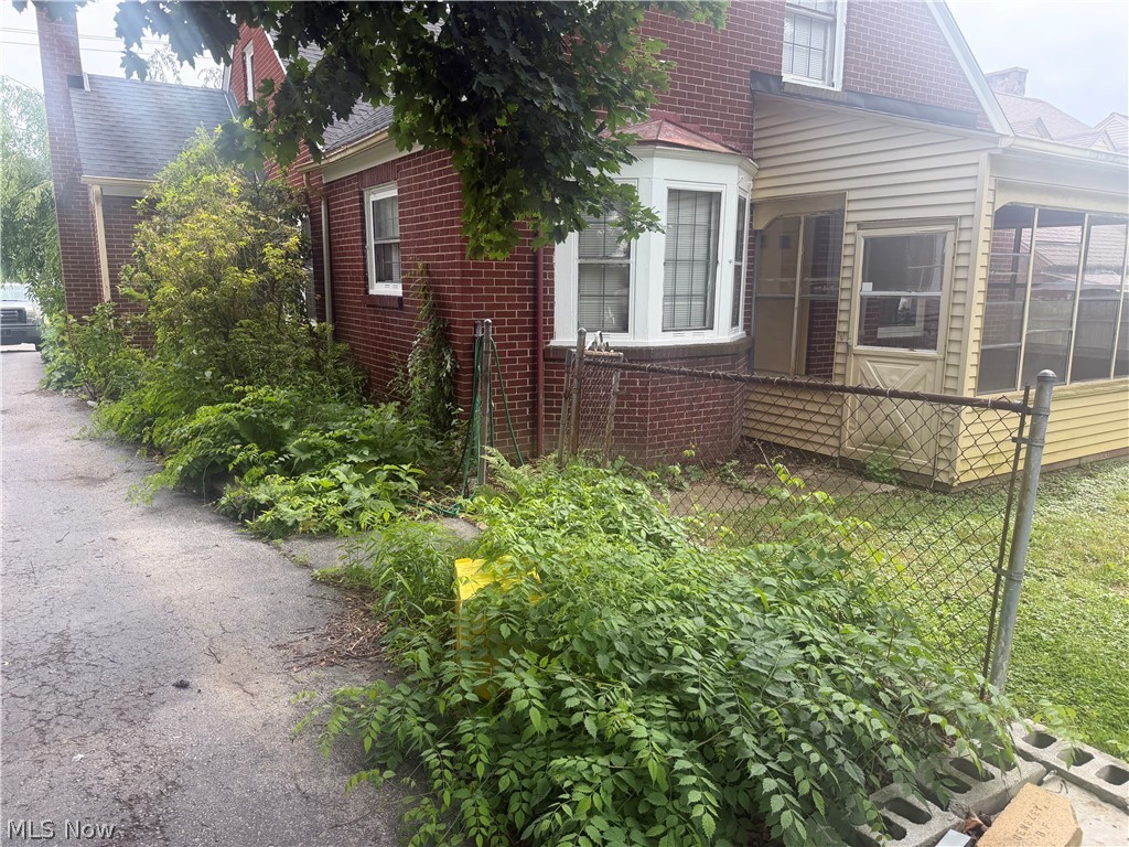 428 W Midlothian Boulevard Youngstown OH 44511