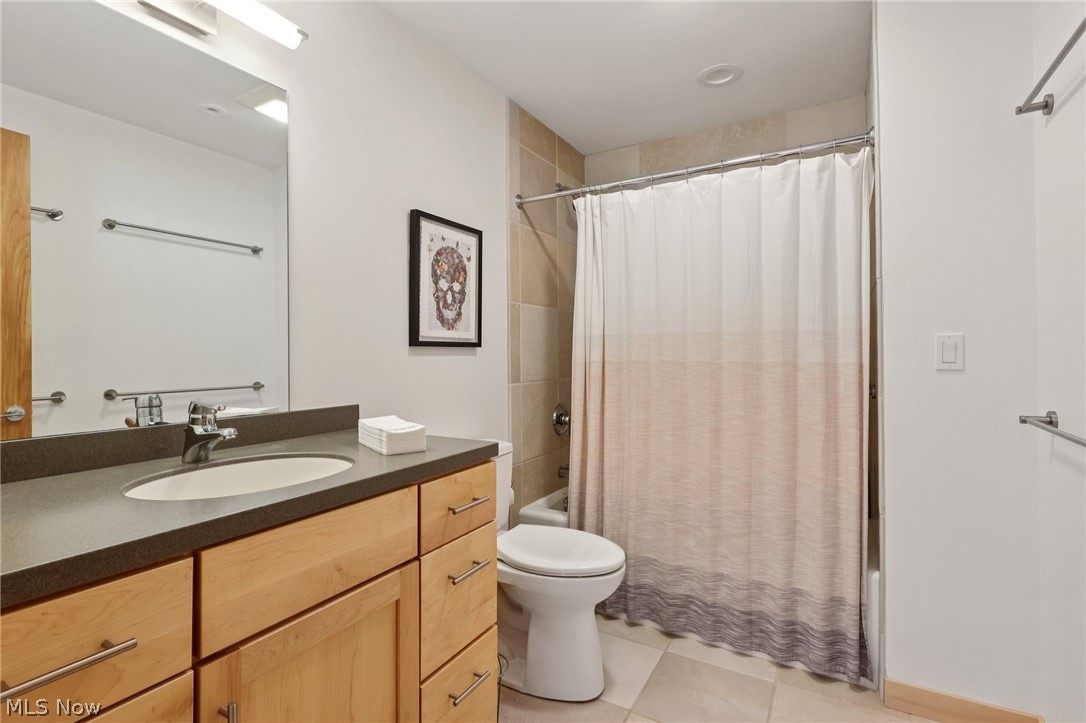 7565 Runny Meade Trail Chagrin Falls OH 44022