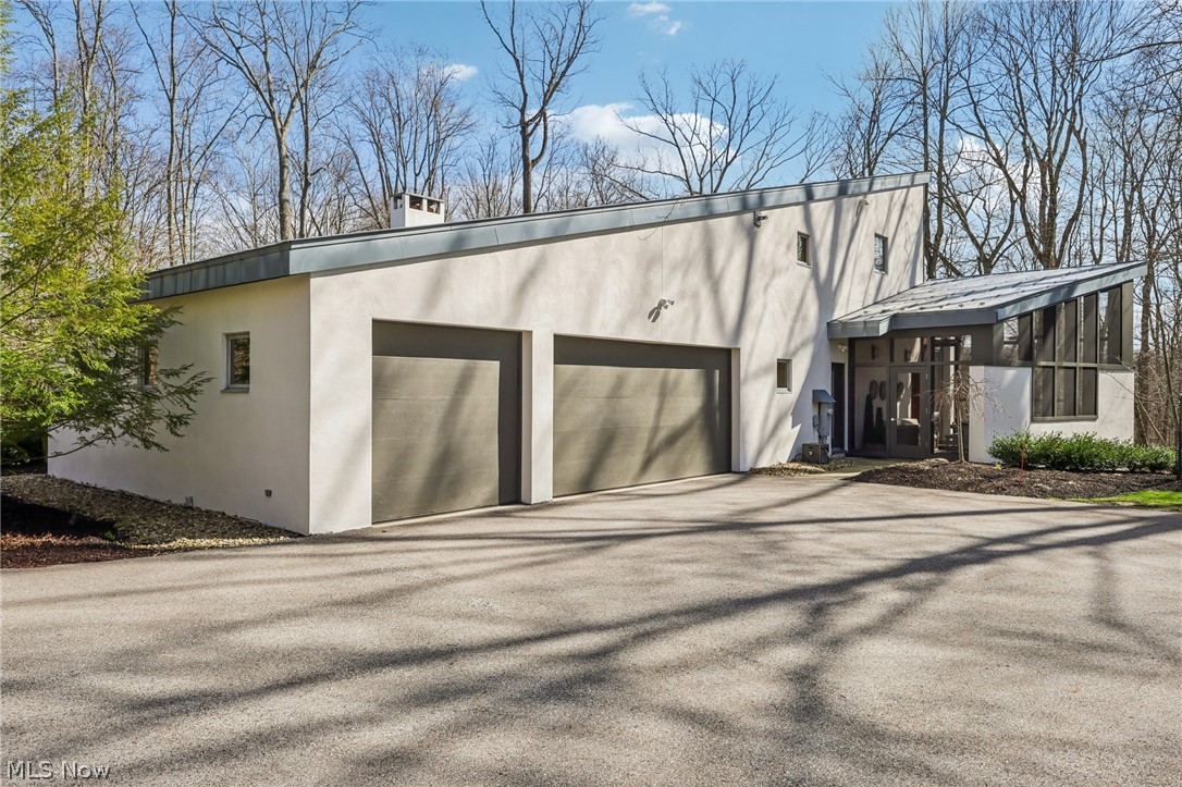 7565 Runny Meade Trail Chagrin Falls OH 44022