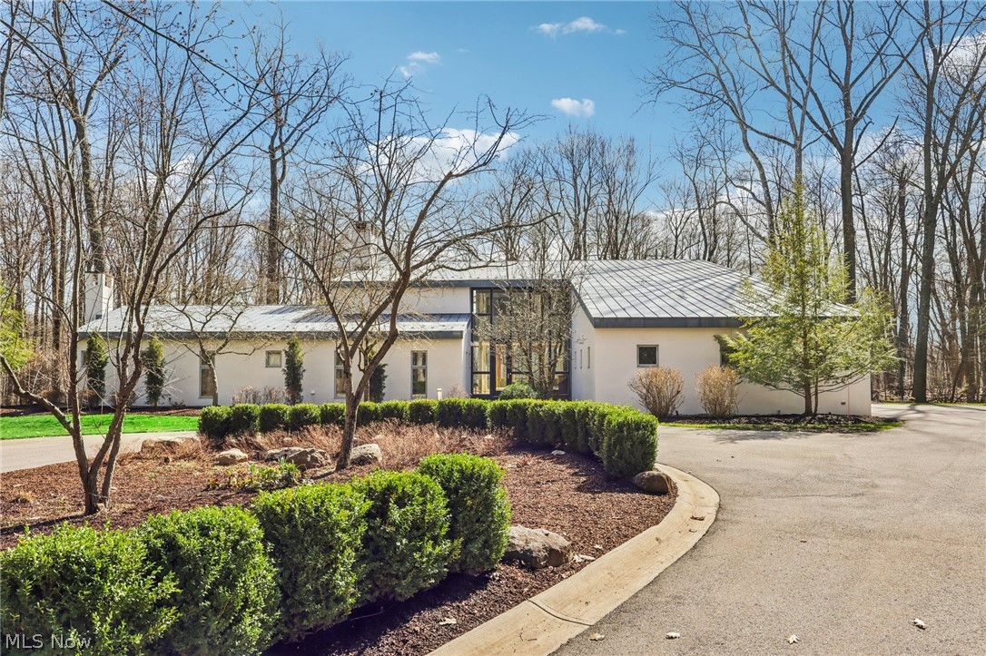 7565 Runny Meade Trail Chagrin Falls OH 44022