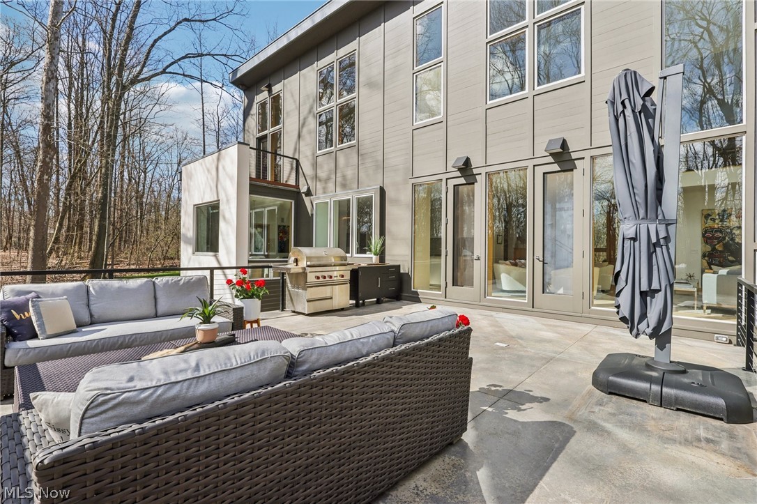 7565 Runny Meade Trail Chagrin Falls OH 44022
