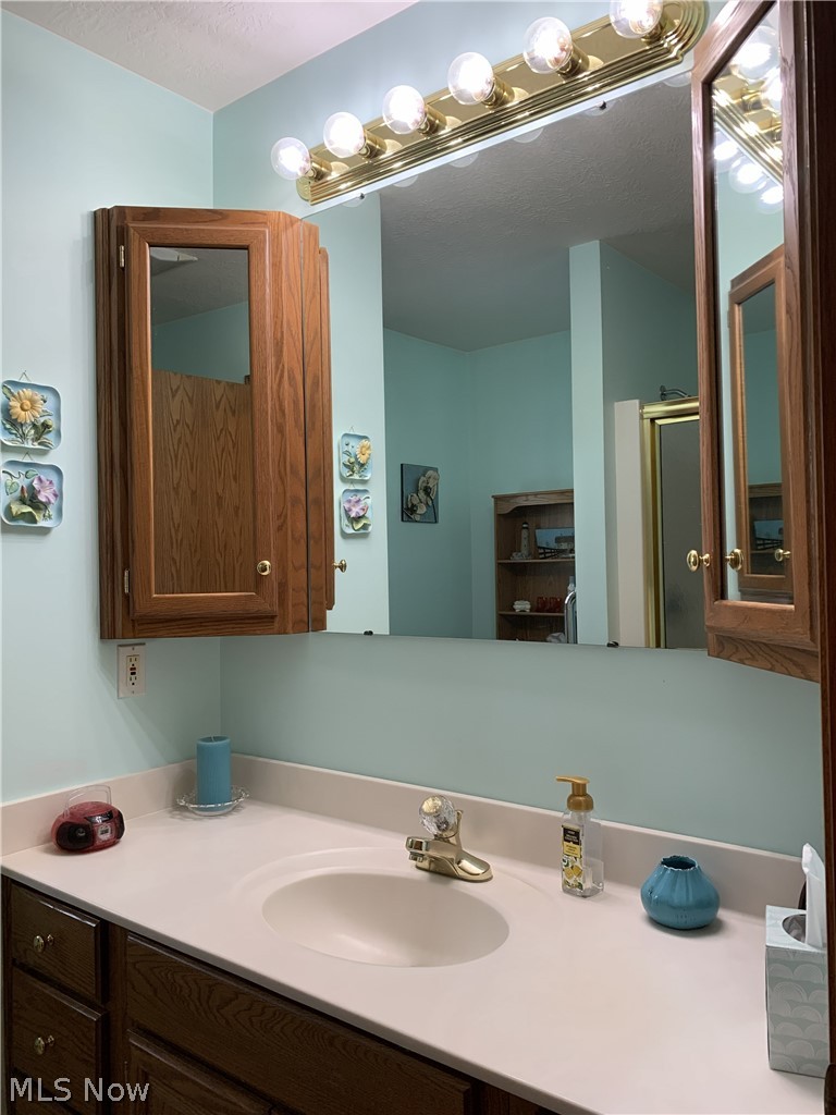 32 Stuart Street Dalton OH 44618