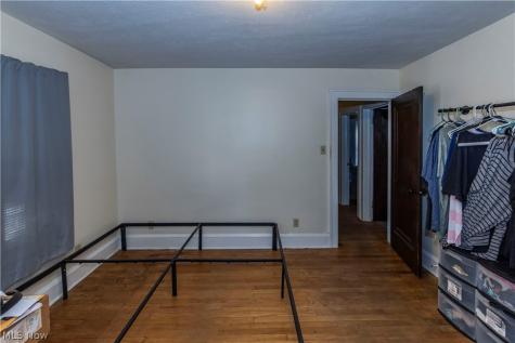518 22nd Street NW Canton OH 44709