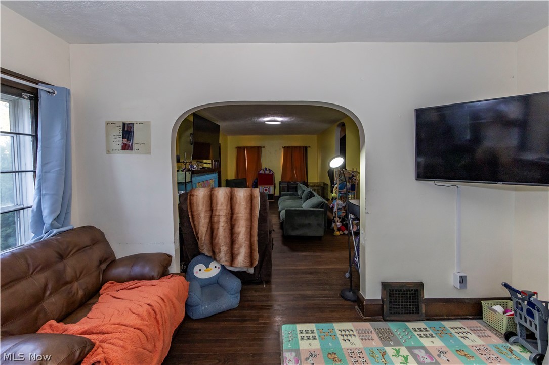 518 22nd Street NW Canton OH 44709