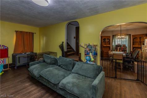 518 22nd Street NW Canton OH 44709