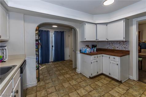 518 22nd Street NW Canton OH 44709