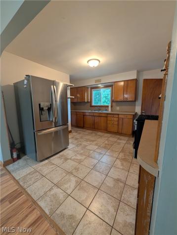 1242 Wingfoot Lake Road Mogadore OH 44260