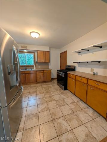 1242 Wingfoot Lake Road Mogadore OH 44260