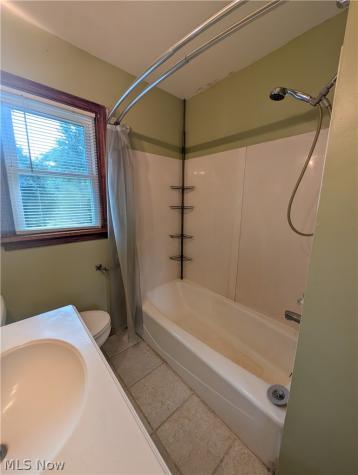 1242 Wingfoot Lake Road Mogadore OH 44260