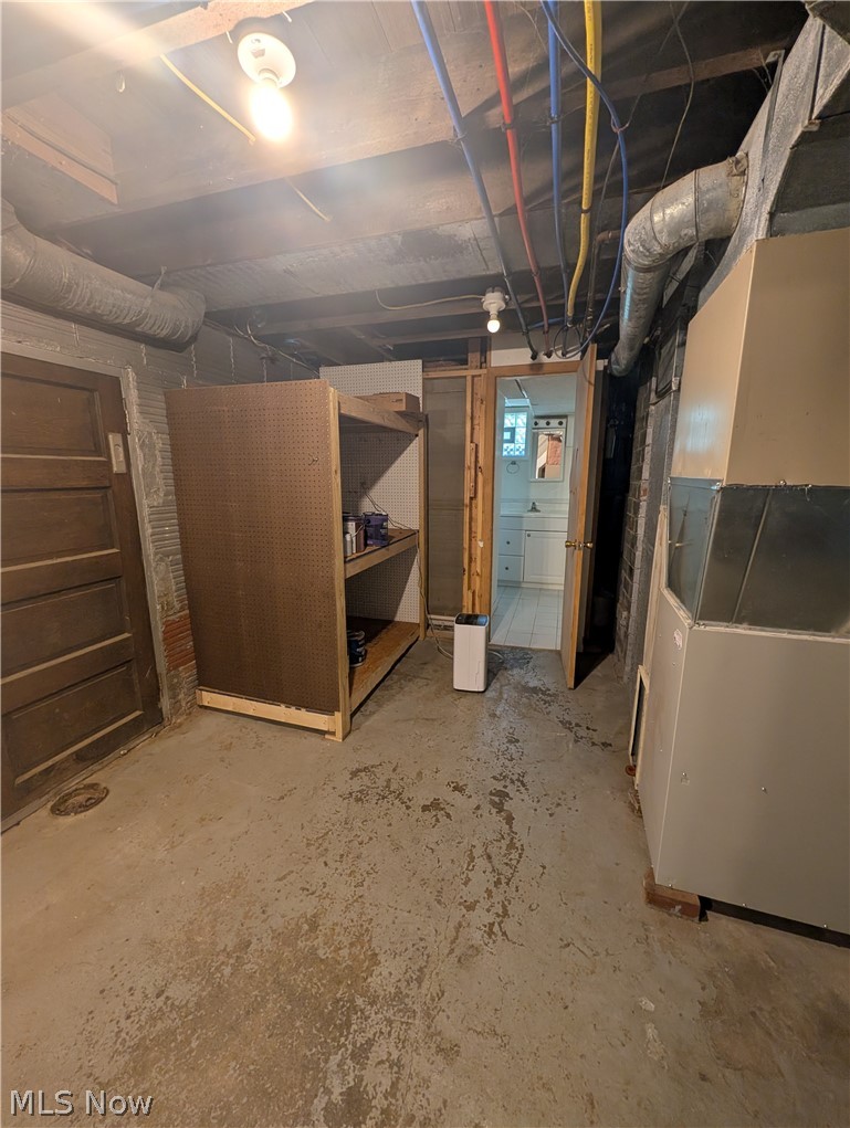 1242 Wingfoot Lake Road Mogadore OH 44260
