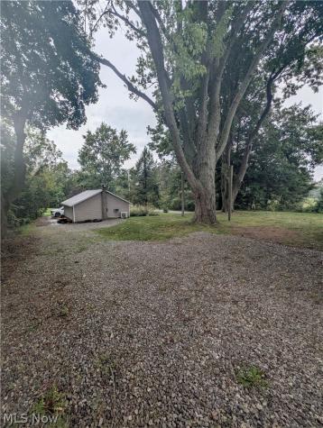 1242 Wingfoot Lake Road Mogadore OH 44260