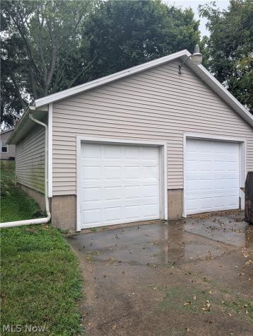 1242 Wingfoot Lake Road Mogadore OH 44260