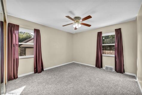 4051 Riveredge Road Cleveland OH 44111