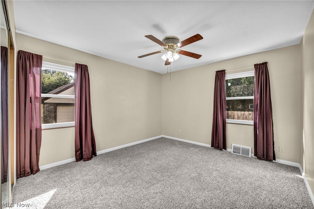 4051 Riveredge Road Cleveland OH 44111