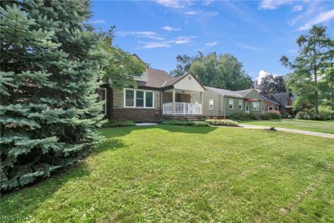 4051 Riveredge Road Cleveland OH 44111