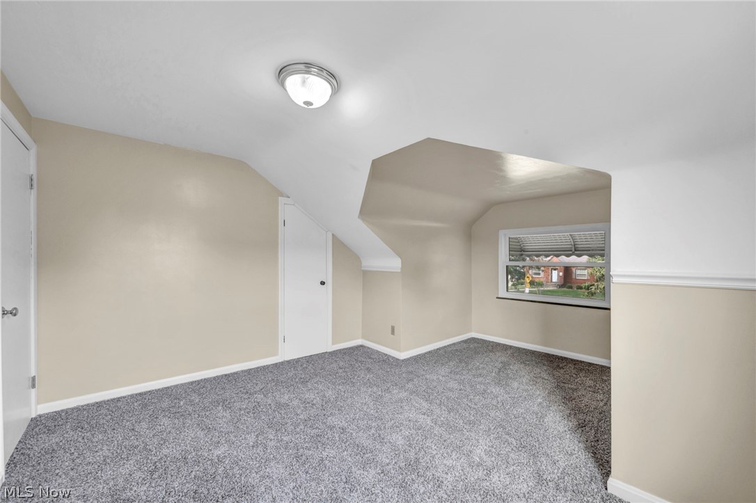 4051 Riveredge Road Cleveland OH 44111