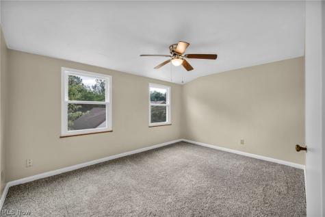 4051 Riveredge Road Cleveland OH 44111