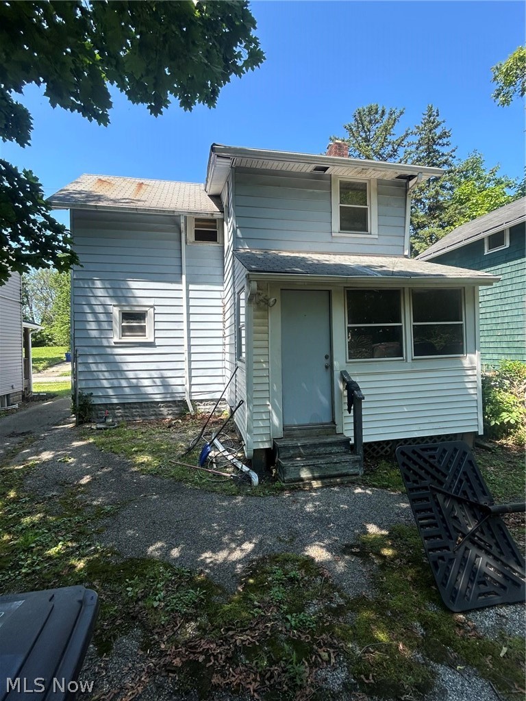 9520 Nelson Avenue Cleveland OH 44105
