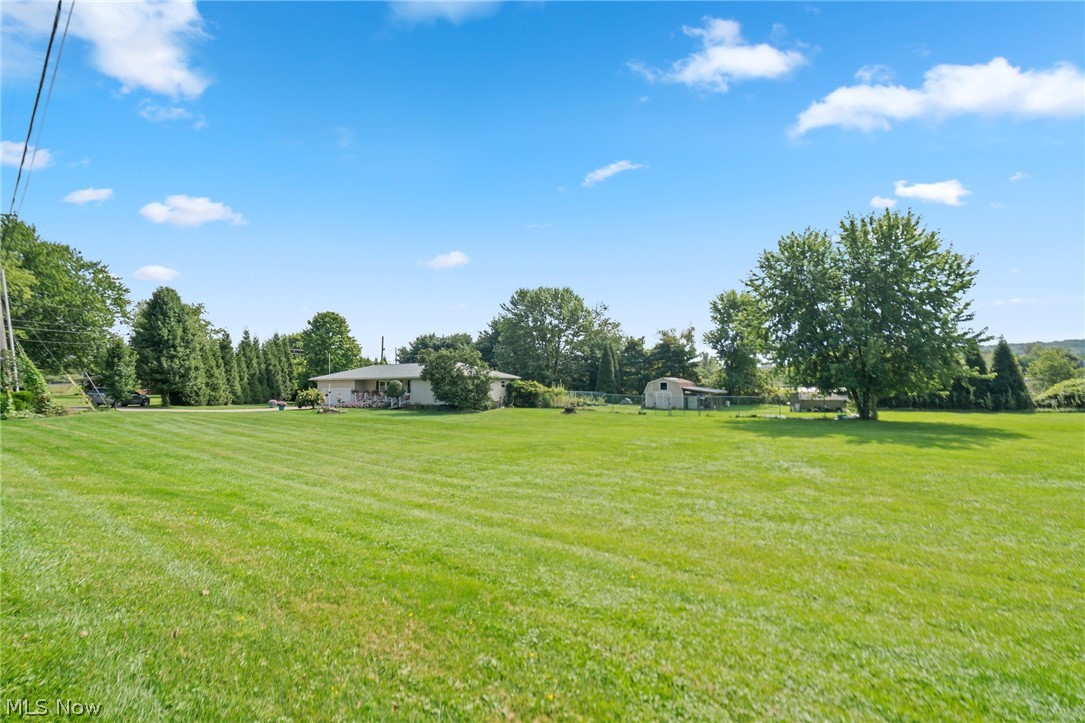 10461 Fort Laurens Road NW Bolivar OH 44612