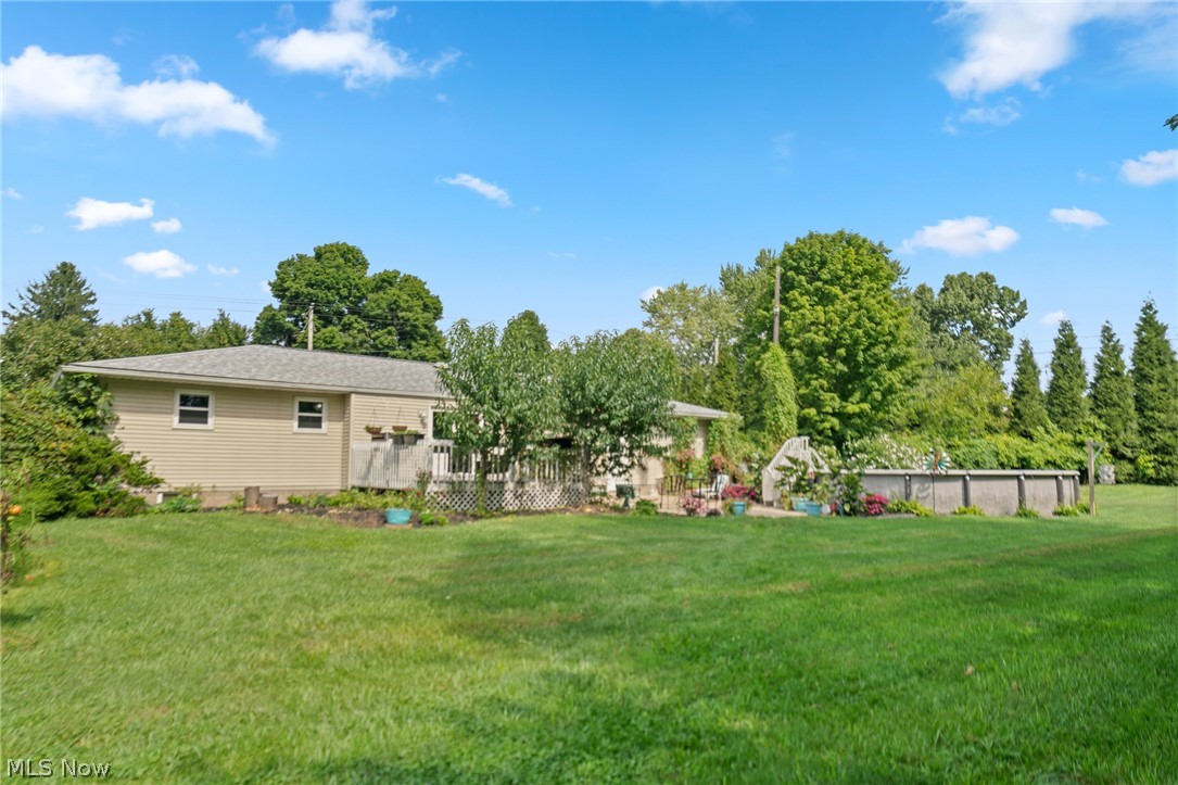 10461 Fort Laurens Road NW Bolivar OH 44612