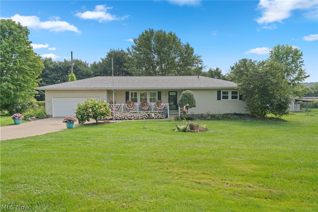 10461 Fort Laurens Road NW Bolivar OH 44612