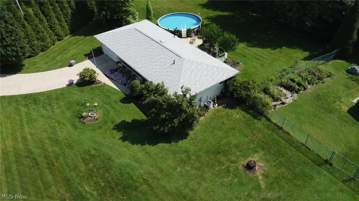 10461 Fort Laurens Road NW Bolivar OH 44612