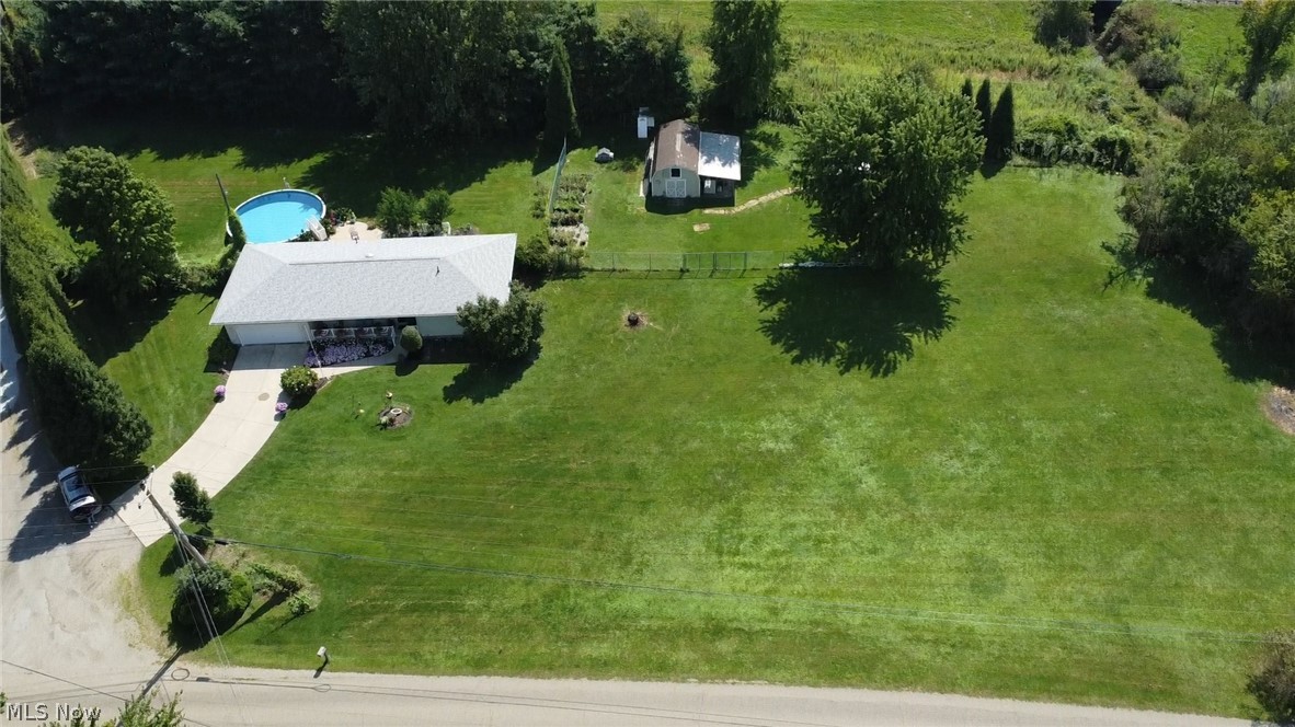 10461 Fort Laurens Road NW Bolivar OH 44612